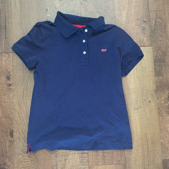 Vineyard Vines Tops - NWOT vineyard vines polo shirt woman’s medium navy blue red SS short sleeve